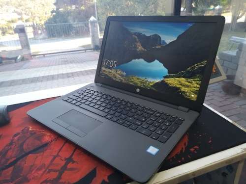 LATEST HP DESIGN*7TH GENERATION i5*HP 250 G6*i5-7200U*4GB DDR4*500GB HDD*